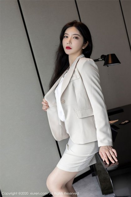 好似天堂 丈夫去世后的情感生活 电影海报